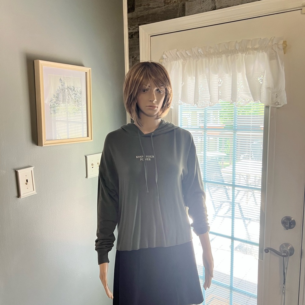 Express‎ One Eleven Sweatshirt SZ XS